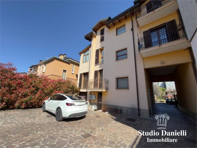 Villa in vendita a Cinisello Balsamo