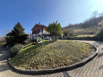 Villa in vendita a Cinzano TO