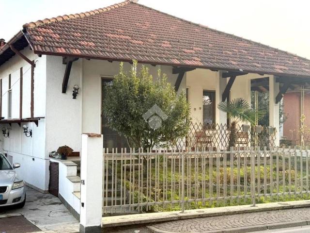 Villa in vendita a Cislago VA