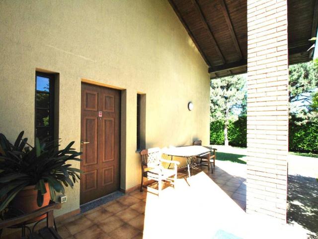 Villa in vendita a Cisliano MI