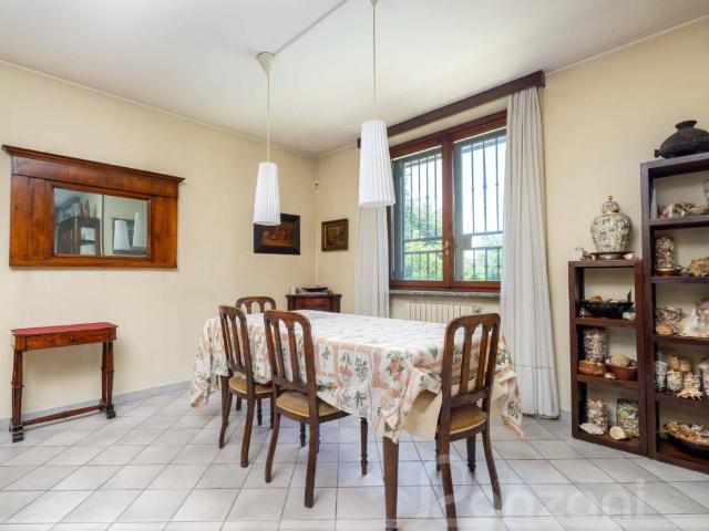 Villa in vendita a Cisliano MI