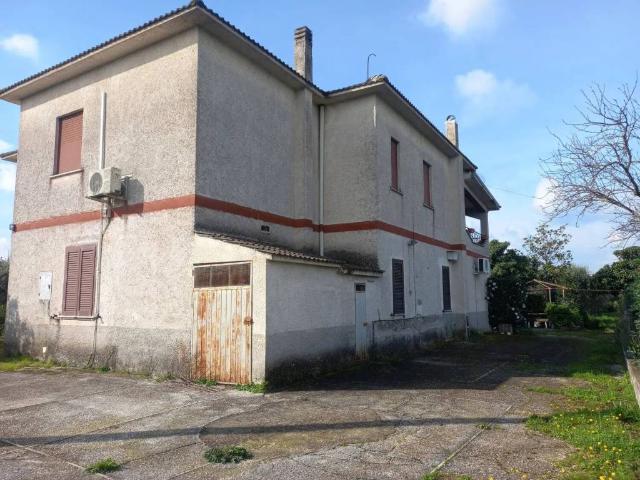 Villa in vendita a Cisterna di Latina LT