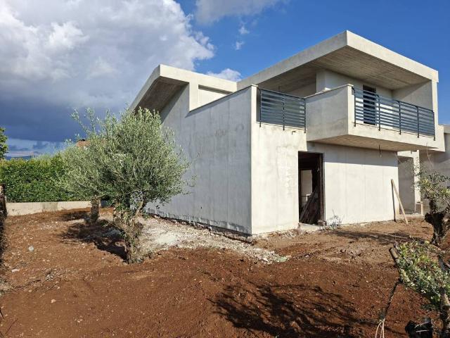 Villa in vendita a Cisterna di Latina LT