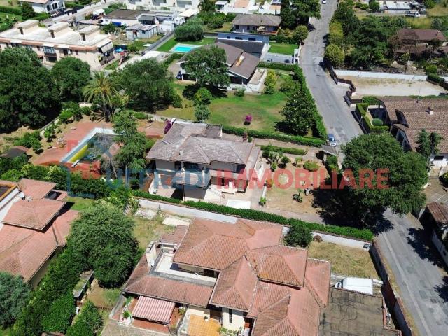 Villa in vendita a Cisterna di Latina LT