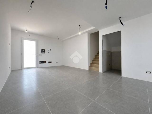 Villa in vendita a Cisterna di Latina LT