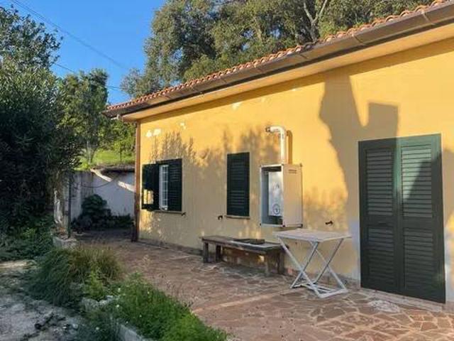 Villa in vendita a Cisterna di Latina LT