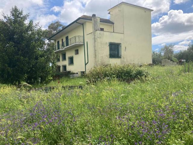 Villa in vendita a Cisterna di Latina LT