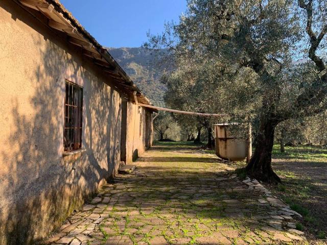 Villa in vendita a Cisterna di Latina LT