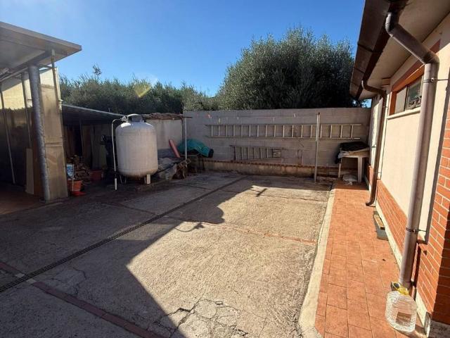 Villa in vendita a Cisterna di Latina LT