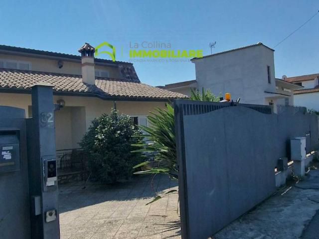 Villa in vendita a Cisterna di Latina