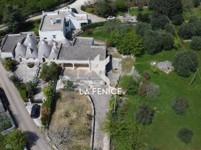 Villa in vendita a Cisternino BR