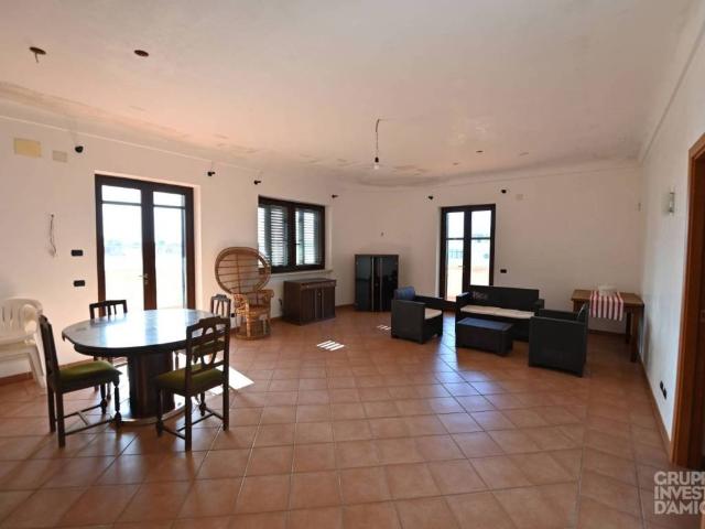 Villa in vendita a Cisternino BR