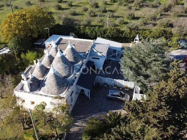 Villa in vendita a Cisternino BR