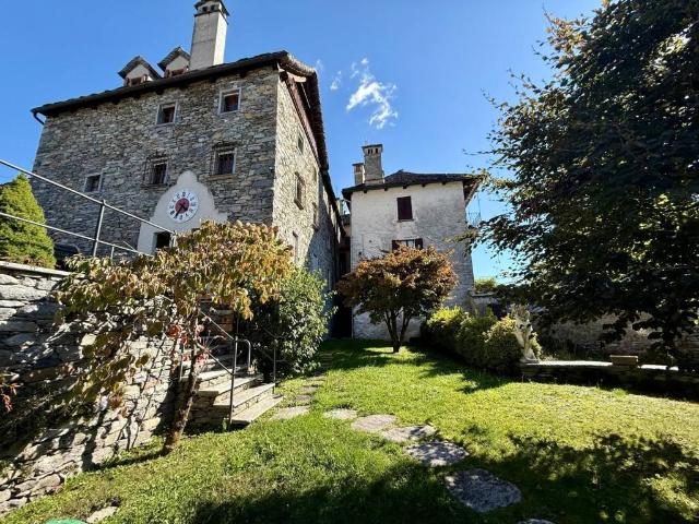 Villa in vendita a Craveggia VB