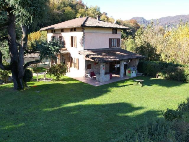 Villa in vendita a Credaro BG