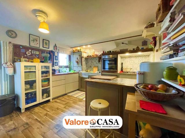 Villa in vendita a Cremolino AL