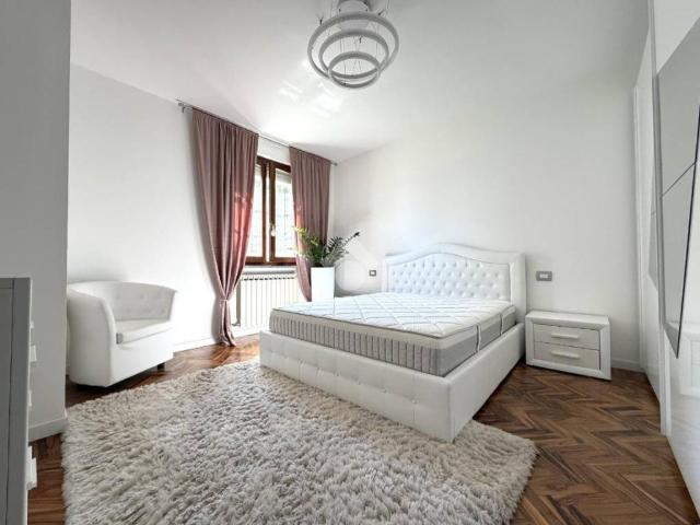 Villa in vendita a Cremona CR