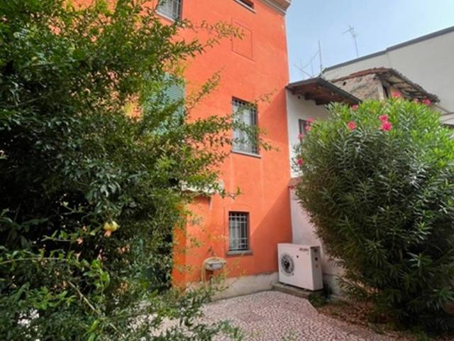 Villa in vendita a Cremona CR