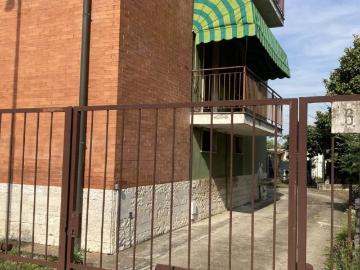 Villa in vendita a Cremona CR