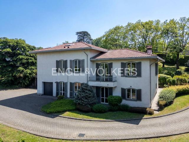 Villa in vendita a Cremella LC