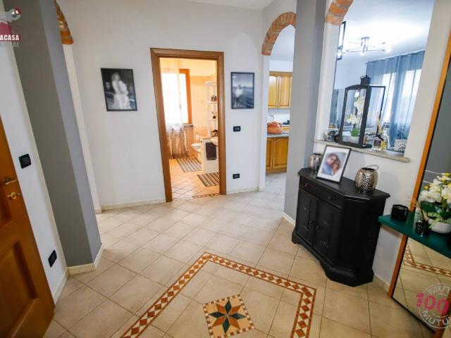 Villa in vendita a Crescentino VC