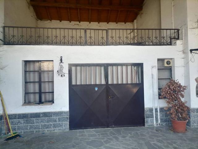 Villa in vendita a Crespiatica LO