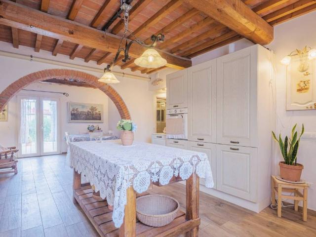 Villa in vendita a Crespina e Lorenzana PI