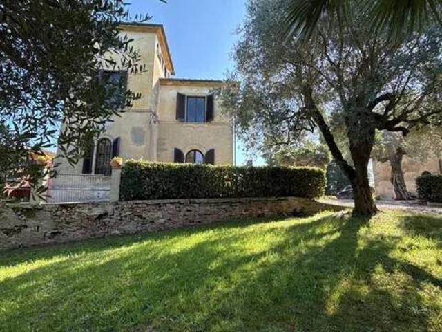 Villa in vendita a Crespina e Lorenzana PI