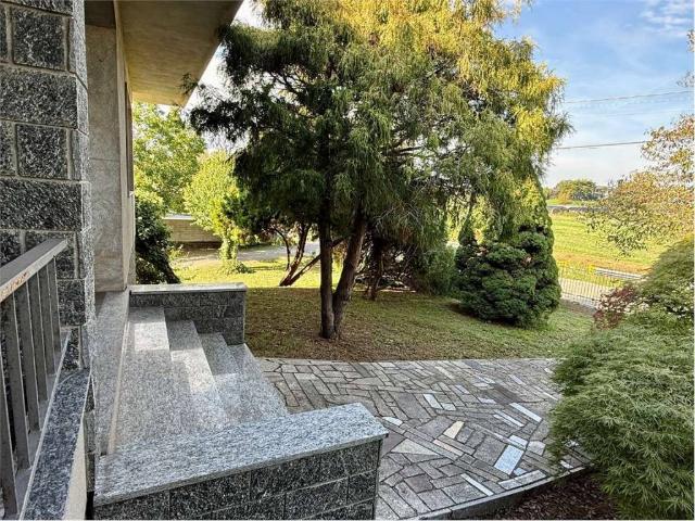 Villa in vendita a Cressa NO