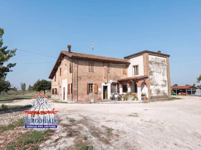 Villa in vendita a Crevalcore BO