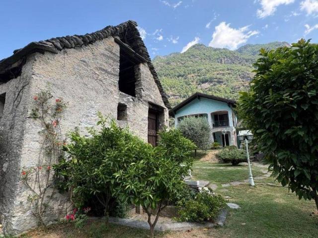 Villa in vendita a Crodo VB