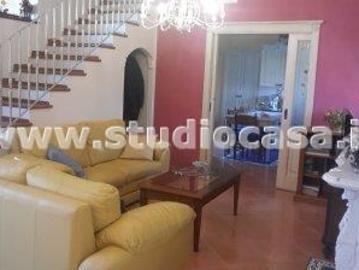 Villa in vendita a Crotone