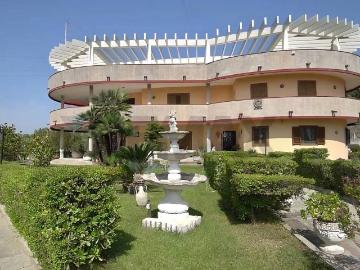 Villa in vendita a Crotone