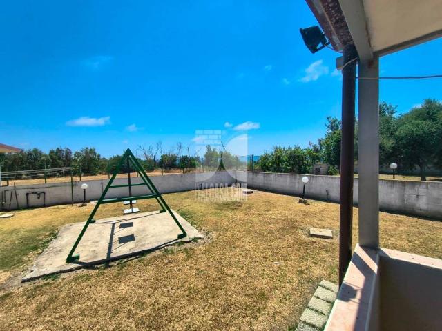 Villa in vendita a Crotone KR
