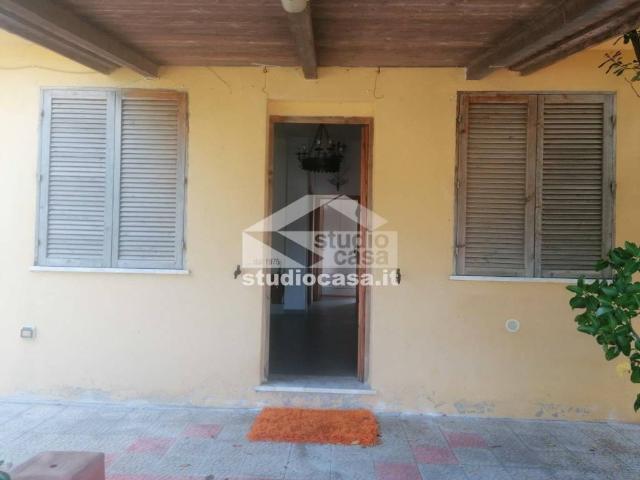 Villa in vendita a Crotone KR