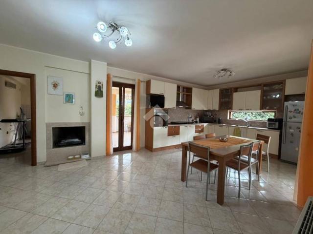 Villa in vendita a Crotone KR