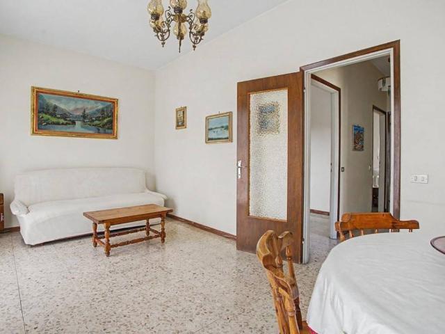 Villa in vendita a Cuvio VA
