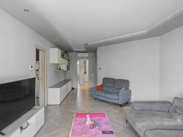 Villa in vendita a Cuasso al Monte VA