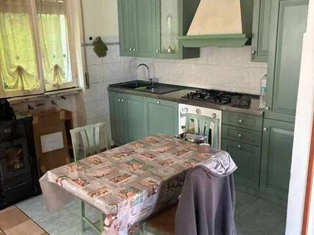 Villa in vendita a Cuasso al Monte VA