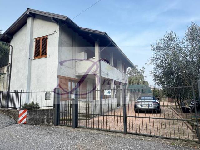 Villa in vendita a Cuasso al Monte VA