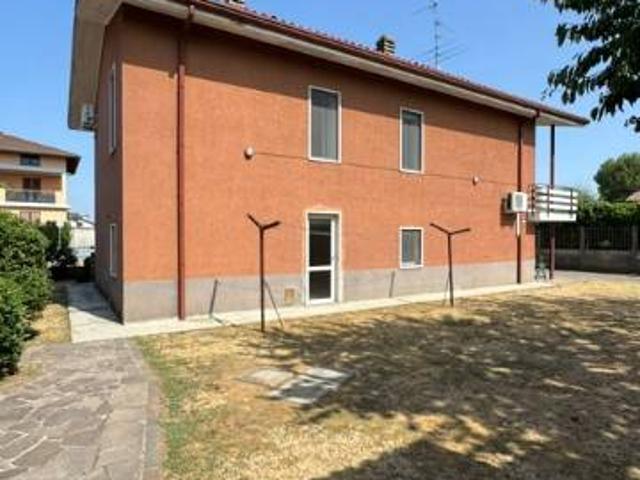 Villa in vendita a Cuggiono MI