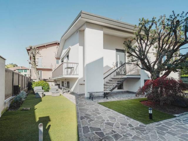 Villa in vendita a Cuggiono MI