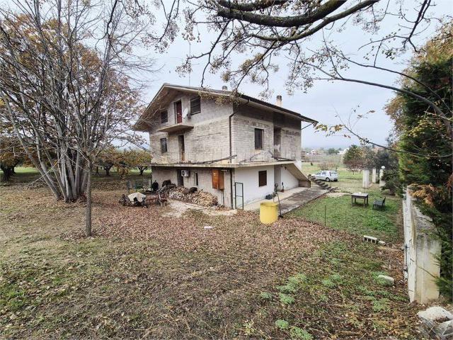 Villa in vendita a Cugnoli PE