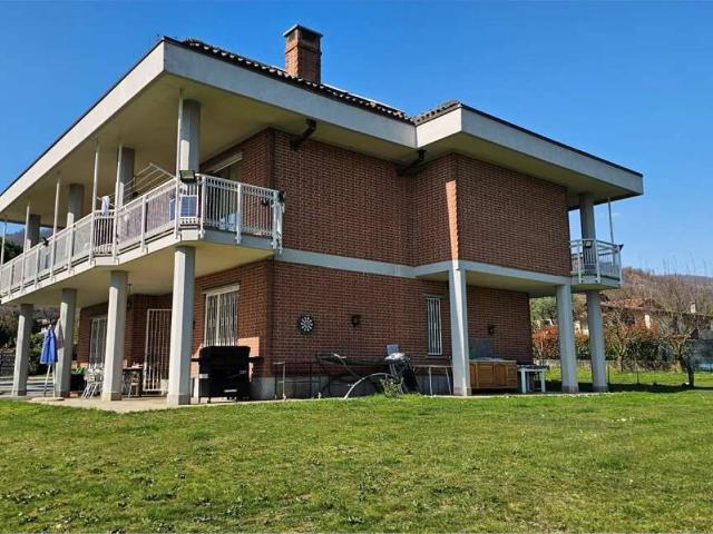 Villa in vendita a Cumiana TO