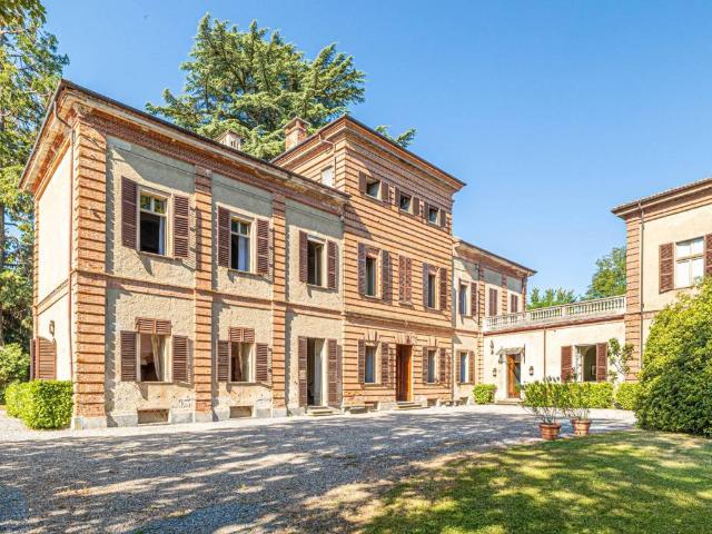 Villa in vendita a Cuneo CN