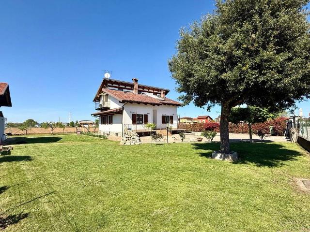 Villa in vendita a Cuneo CN