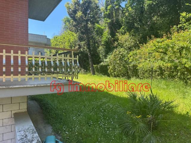 Villa in vendita a Cupra Marittima AP