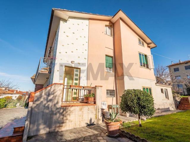 Villa in vendita a Cupramontana AN