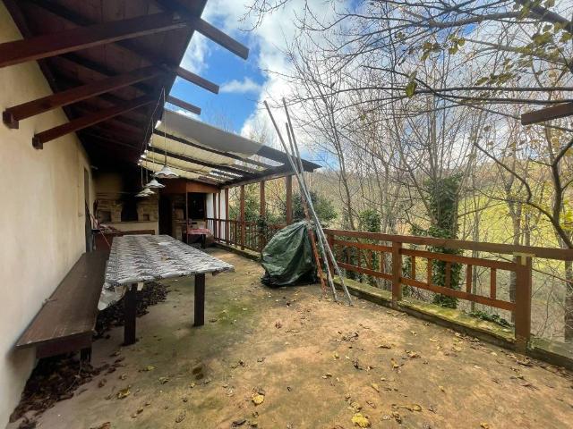 Villa in vendita a Cupramontana AN
