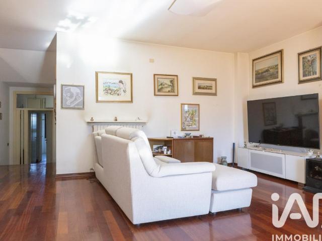 Villa in vendita a Cupramontana